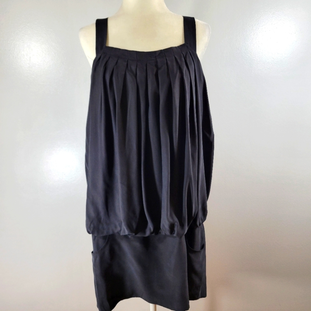LAUNDRY BY DESIGN black 100% silk sleeveless blouson cocktail mini dress